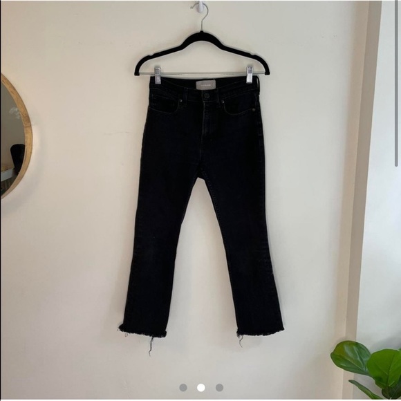 Everlane Black High Rise Kick Crop Flare Jeans - Picture 3 of 3
